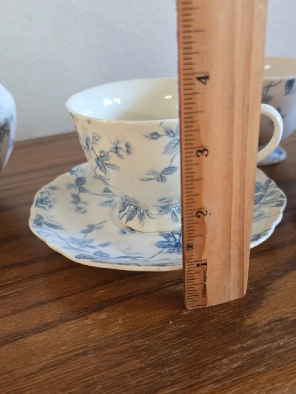 7 Piece Gracie China Tea Set Tote 15